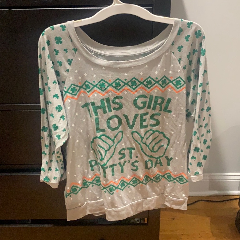 St Patrick’s day shirt sparkles